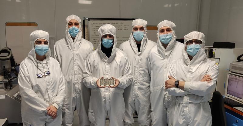 Development team in the Corbetta plant’s clean room. © Marelli