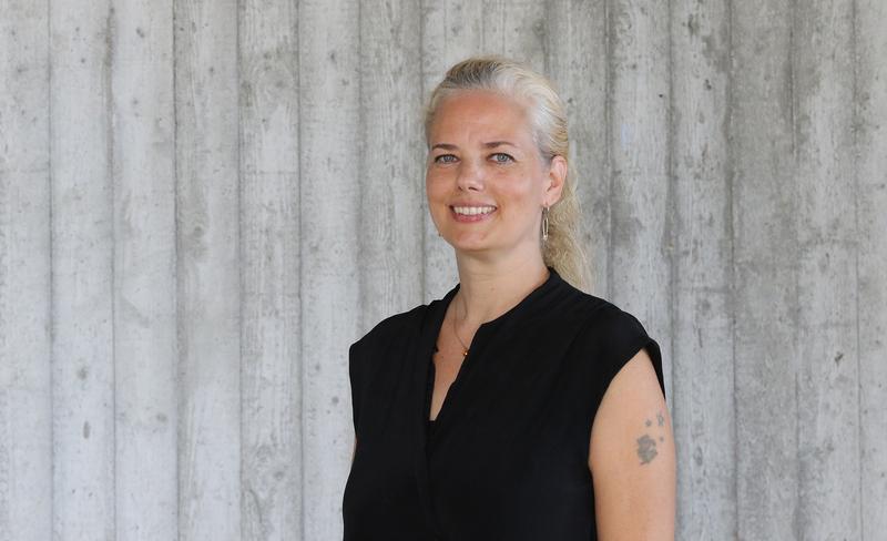 Prof. Julia Schnitzer ist Professorin für Digitale Medien an der Technischen Hochschule Brandenburg. 