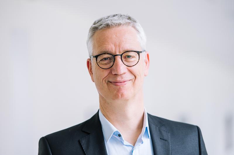 Der Wirtschaftsinformatiker Professor Wolfgang Maaß