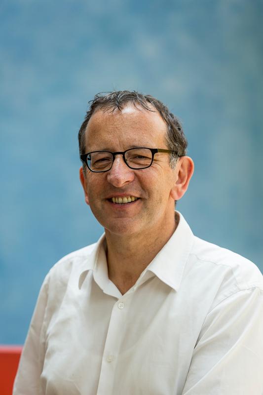 Portrait of Professor Markus Antonietti