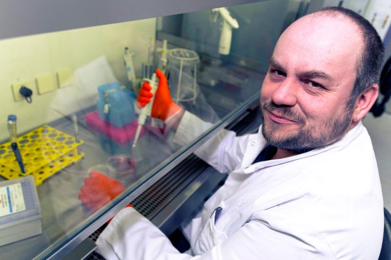 Prof. Dr. Christoph Grabers, Leiter der Experimentellen Pathologie an der Otto-von-Guericke-Universität Magdeburg.