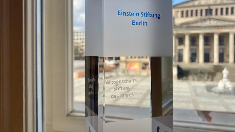 „Hier ziehen Politik, Wirtschaft und Wissenschaft in vorbildlicher Weise und erfolgreich an einem Strang", so die Jury.