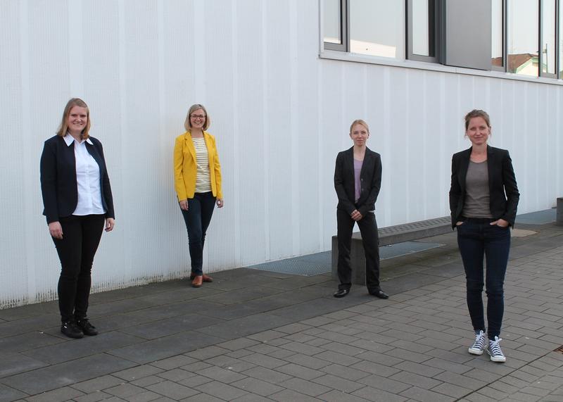 Zu sehen sind von links nach rechts: Kathrin Müller, Prof. Dr. Daniela Holle, Katja Falta, Dr. Stefanie Bachnick (Projektleiterin TAILR.DE).