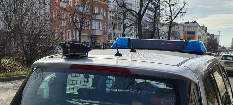 Am 21. April 2021 geht es im digitalen Werkstattgespräch des Forschungsinstituts für öffentliche und private Sicherheit Berlin der HWR Berlin um psychische Belastungen der Polizeiarbeit und deren Konsequenzen.