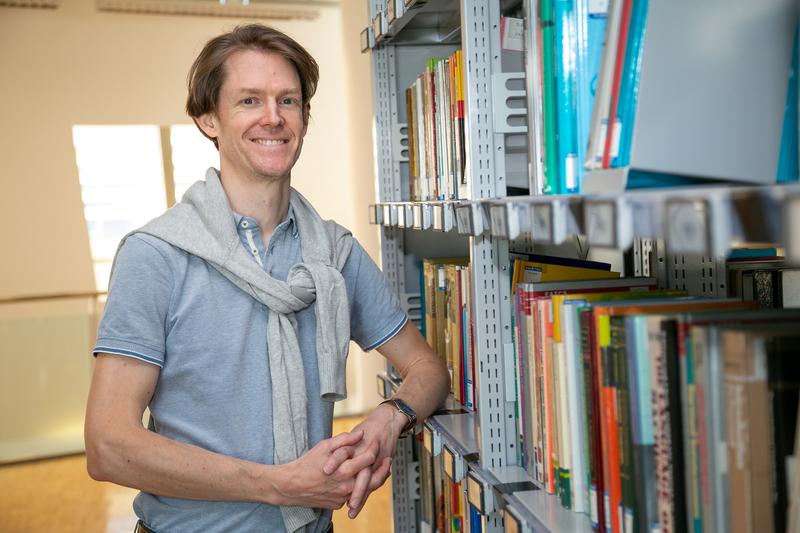 Since 2002, Klaus Witrisal has been researching wireless communication technologies at the Signal Processing and Speech Communication Laboratory (SPSC) at TU Graz.
