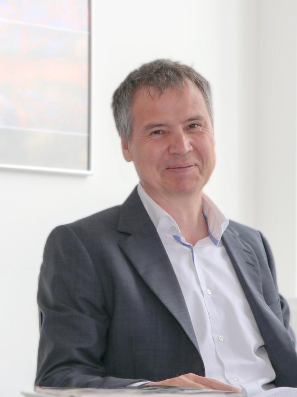 Prof. Dr. Alexander Flügel, Direktor des Instituts für Neuroimmunologie und Multiple-Sklerose-Forschung, UMG. 