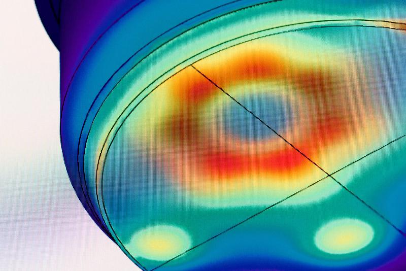 Mittels Multi-Physik-Simulationen lässt sich die Wirkungsweise der Induktion im Topfboden grafisch darstellen