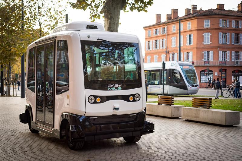 Autonomes Bus-Shuttle (© EasyMile)