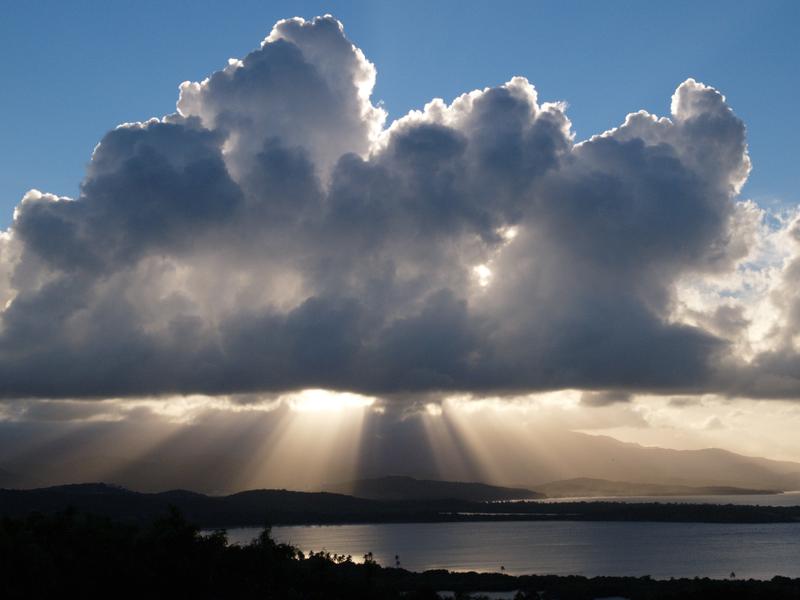 Scientists have been able to decipher how organic acids are formed in the atmosphere. Among other things, this could help to better understand the formation of clouds and aerosol particles.