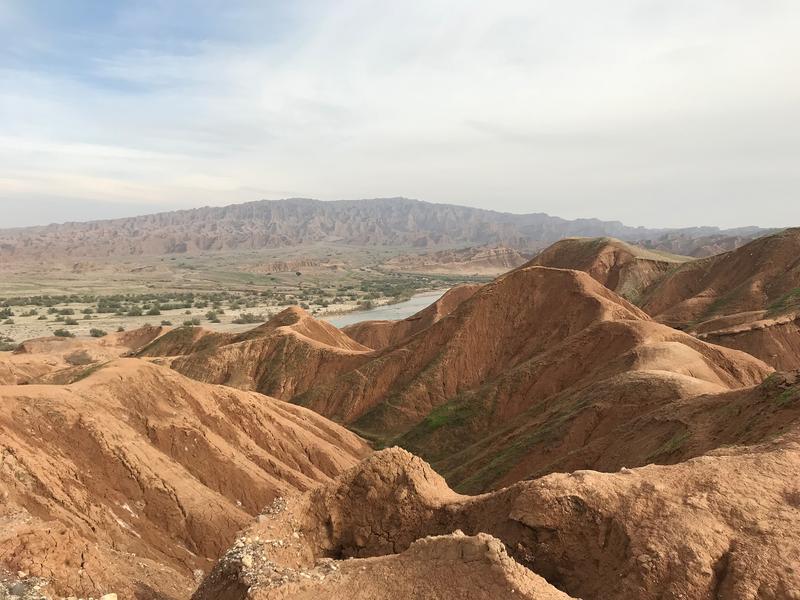 Das Vorland des Zagros-Gebirges am Rande Mesopotamiens (heutiger Iran).