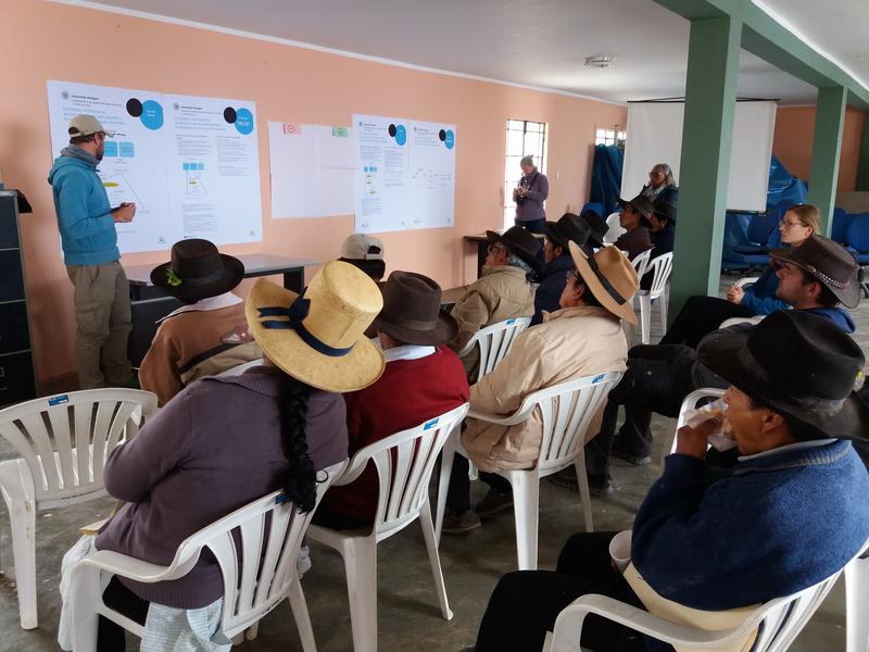 Gemeinsam mit Akteuren der Gemeinde San Andrés de Tupicocha in Peru arbeitete das Team der Universität Stuttgart an lokal angepassten Konzepten für die Trinkwasseraufbereitung und Abwasserreinigung. 