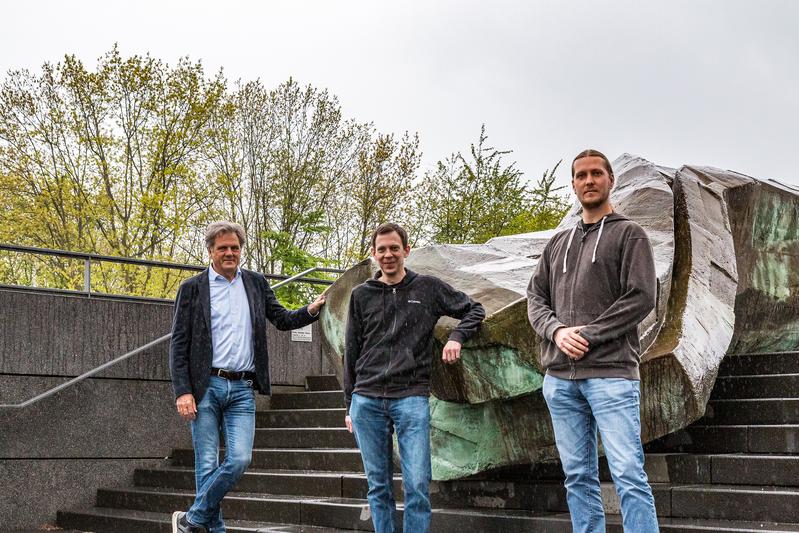  Ein Teil des Bochumer Proteinforschungsteams: Klaus Gerwert, Till Rudack, Max-Aylmer Dreier (von links)