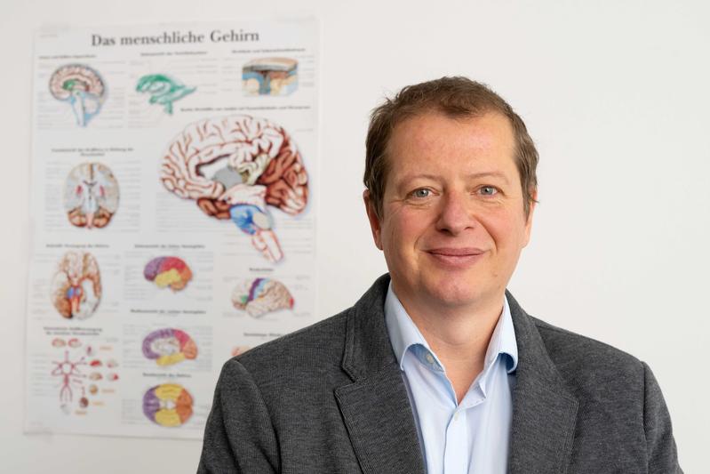 Neuroscientist Prof. Gyula Kovács led the study at the University of Jena.
