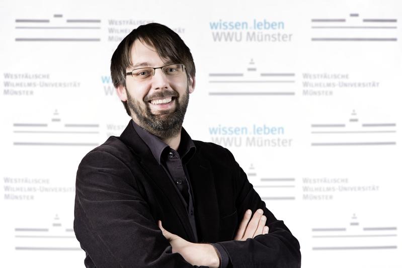 Prof. Dr. Bernd Schlipphak