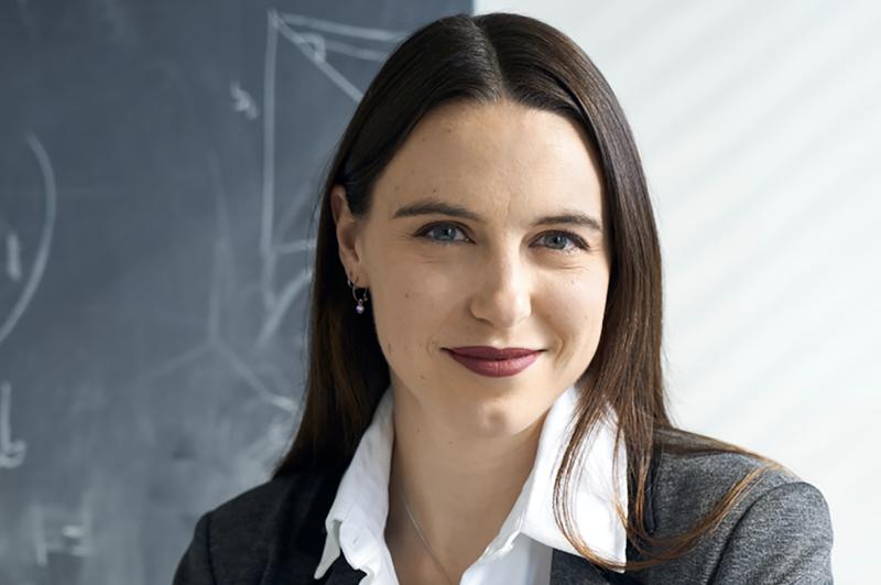 Emma Hodcroft, PhD, ist Postdoctoral Research Fellow am Institut für Sozial- und Präventivmedizin der Universität Bern.