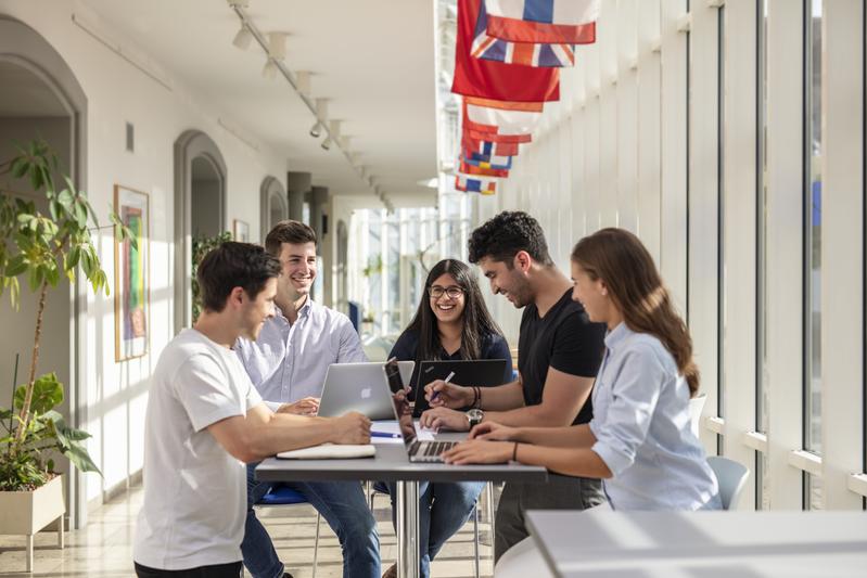 WHU-Studierende der BSc- und MSc-Programme sind sehr zufrieden mit ihren Studienerfahrungen