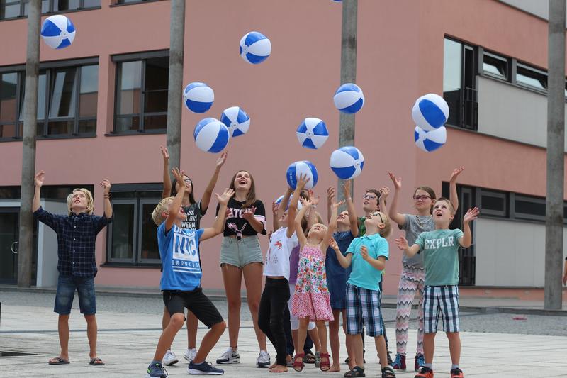 Die TH Deggendorf bietet neben der Kinderuni jetzt auch eine Jugenuni an. Im Juni geht es um das Thema Bewegung.