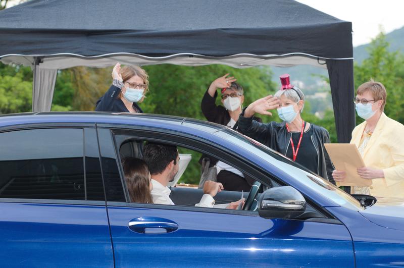 Vizepräsidentinnen Prof. Dr. Susanne Aileen Funke und Prof. Dr. Nicole Hegel, die Leiterin des Referats für Kommunikation, Dr. Margareta Bögelein, und Präsidentin Prof. Dr. Christiane Fritze (im Bild fehlt Fizepräsidentin Prof. Dr. Jutta Michel).