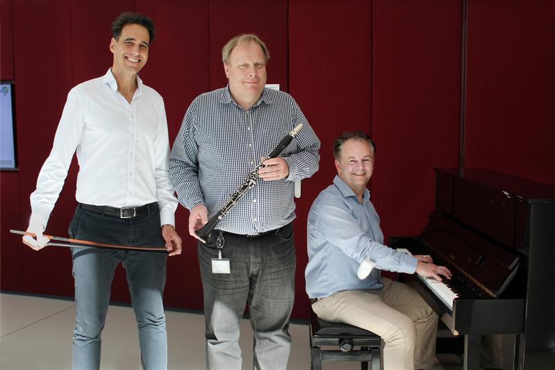 The team that tunes dialysis from left to right: Manfred Hecking, Karl Mechtler, and Peter Pichler (missing Siegfried Wassertheurer), scientists and musicians