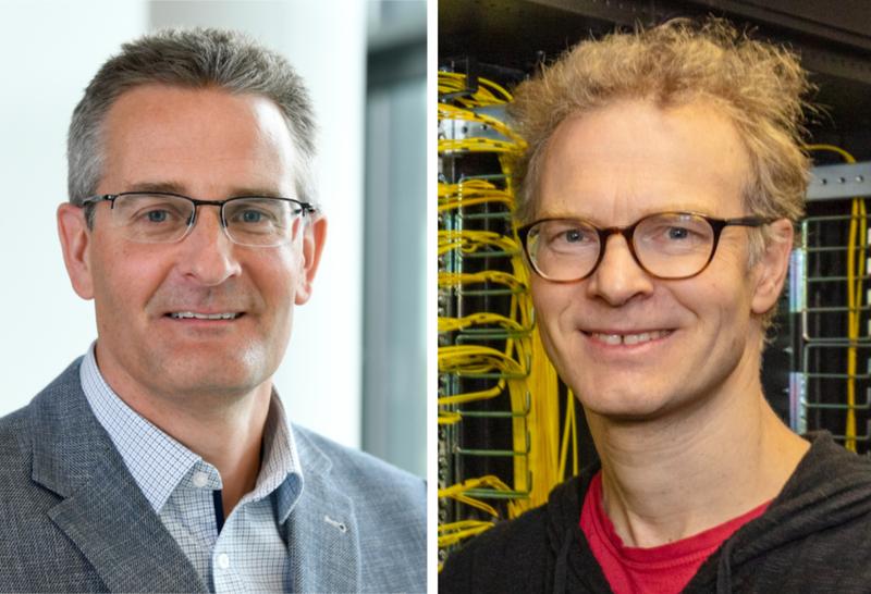 Die Bielefelder Bioinformatiker Prof. Dr. Alexander Sczyrba (li.) und Prof. Dr. Jens Stoye von der Universität Bielefeld gehören zu den Sprecher*innen des neuen Projekts NFDI4Microbiota.