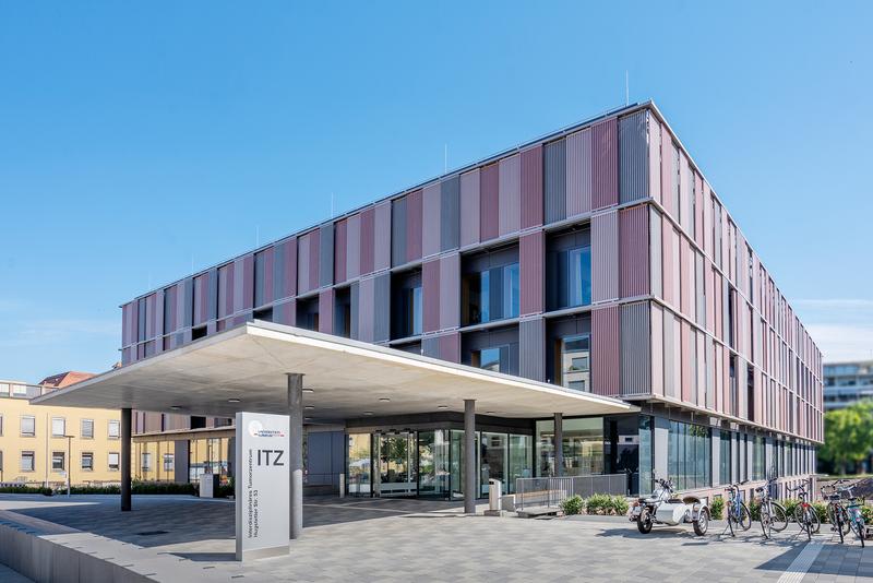 Das Interdisziplinäre Tumorzentrum ist die zentrale Anlaufstelle für Krebspatient*innen am Universitätsklinikum Freiburg.