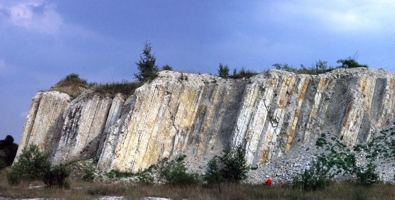 Salzgitter-Salder: Eine perfekte Gesteinsschichtenabfolge über 40 Meter.