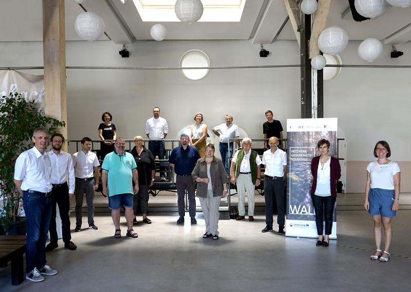 Beim Workshop in Braunau-Simbach erarbeiteten die Teilnehmerinnen und Teilnehmer zusammen mit dem Projektteam Ideen und Ansätze zur nachhaltigen Nutzung von Wald. 