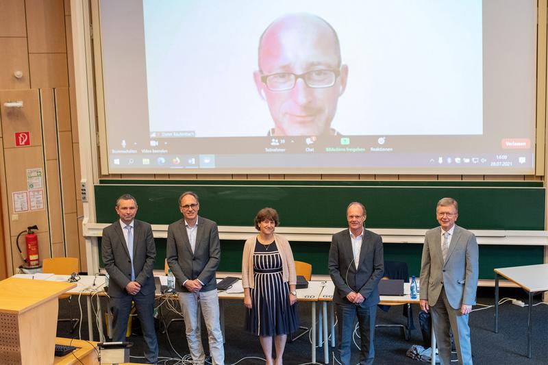 Das Präsidium der Universität Ulm: Neu gewählt wurde Vizepräsident Prof. Michael Kühl (links)