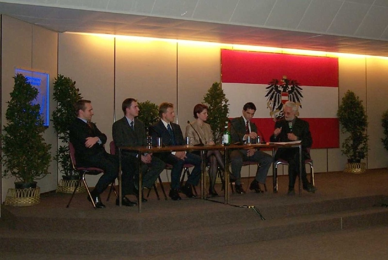 Die Talente v.l.n.r.: Mantler, Kousek, Fischer, Baumann, Assefi. Moderator (r): Helmut Waldert