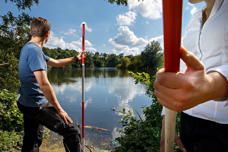 Der intensive Bergbau hat den Wasserhaushalt im Ruhrgebiet maßgeblich beeinflusst und ließ sogar ganz neue Gewässer entstehen, wie hier den Ewaldsee in Herten.  