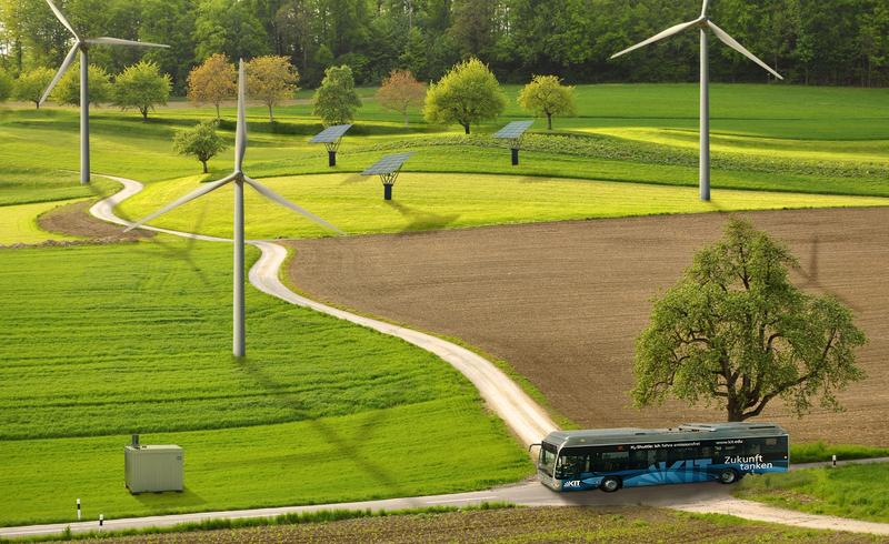 Grüner Wasserstoff ist ein Hoffnungsträger für die Energiewende. Entscheidend für den erfolgreichen Einsatz ist das detaillierte Verständnis der Prozesse bei seiner Herstellung. (Foto: Pascal Armbruster, KIT) 