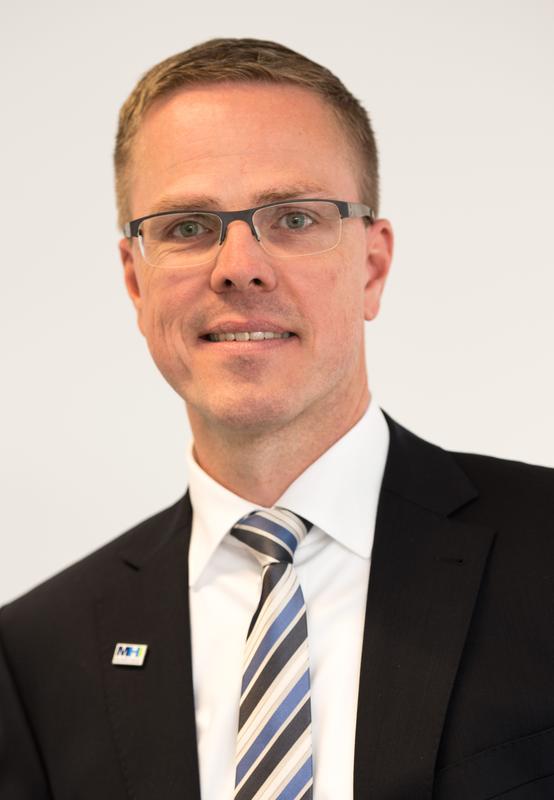 Prof. Bernd Kuhlenkötter, Leiter des Lehrstuhls für Produktionssysteme (LPS) Bochum 