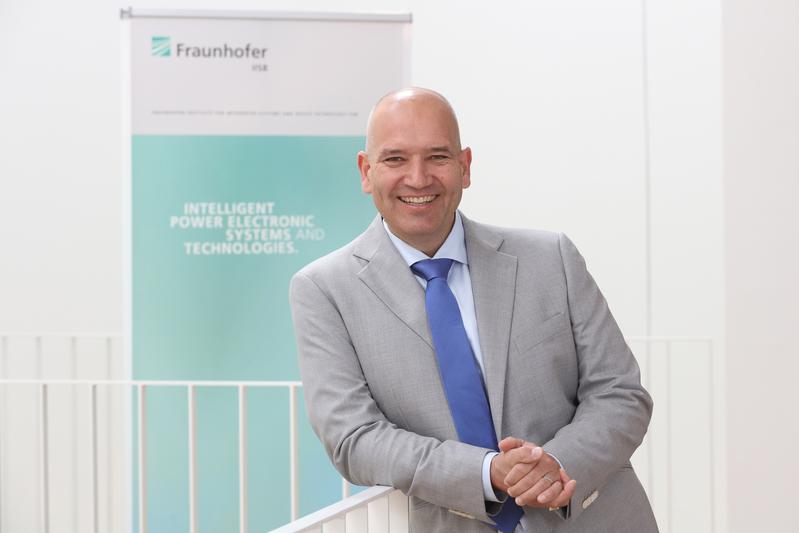 Prof. Dr. Jörg Schulze, Institutsleiter des Fraunhofer IISB in Erlangen.