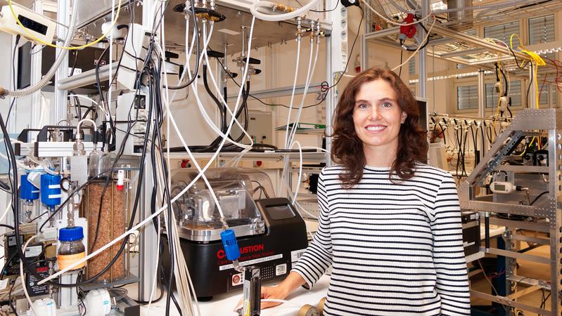 Prof. Mira Pöhlker is the new Leipzig professor for aerosols and cloud microphysics. Her professorship at the Institute of Meteorology at the Leipzig University is a joint appointment with the Leibniz Institute for Tropospheric Research (TROPOS).