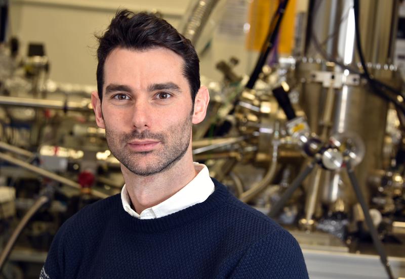 Ein Team um Prof. Giancarlo Soavi hat eine Methode zur nichtlinearen Signalmodulation entwickelt.