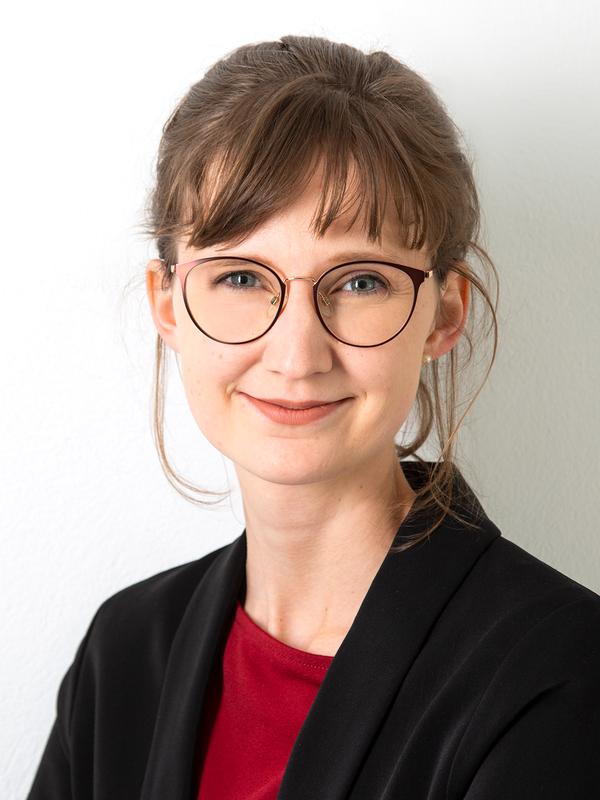 Dr. Linda Schönborn ist Erstautorin der Publikation und Gerhard-Domagk-Stipendiatin in Greifswald.