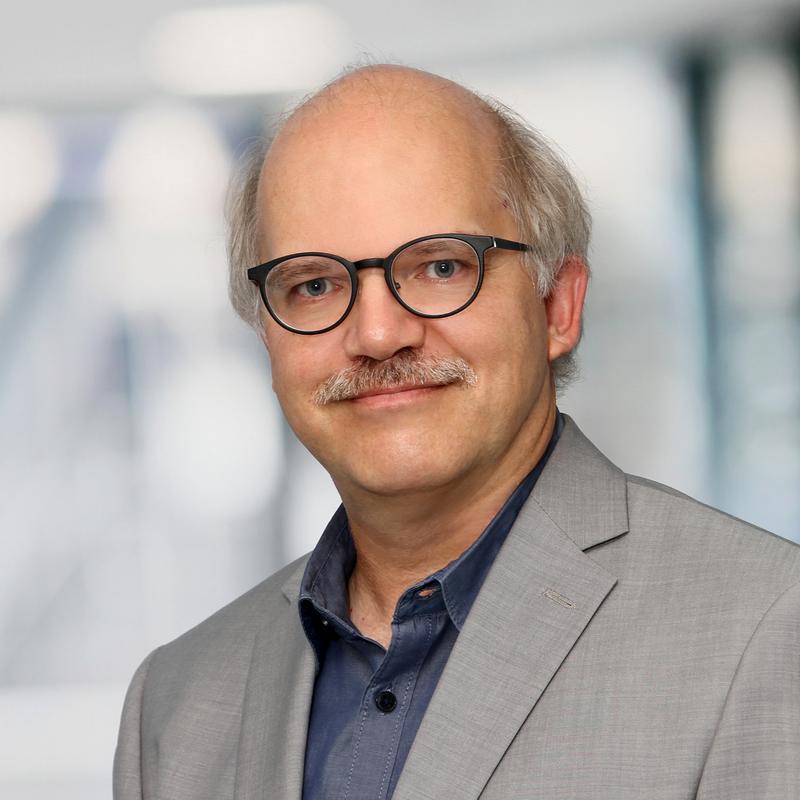 Zum 1. August 2021 trat Professor Dr. Norbert Schmitz die W3-Professur für Health Behaviour, Prevention and Management am Institut der Gesundheitswissenschaften der Medizinischen Fakultät der Universität Tübingen an.