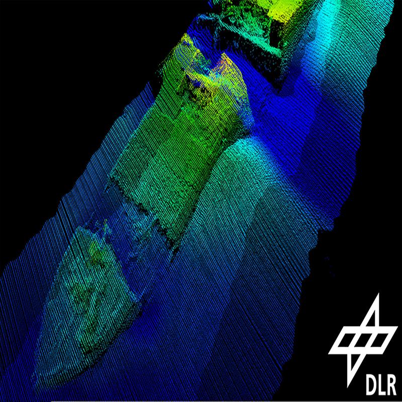 Multibeam (Fächerecholot) von der FRIESLAND (auch Sperrbrecher 163), aufgenommen in der Nähe von Helgoland. 