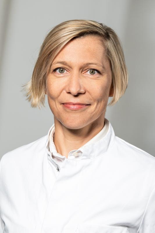 Professor Dr. Diana Wolff, Ärztliche Direktorin der Poliklinik für Zahnerhaltungskunde am Universitätsklinikum Heidelberg.
