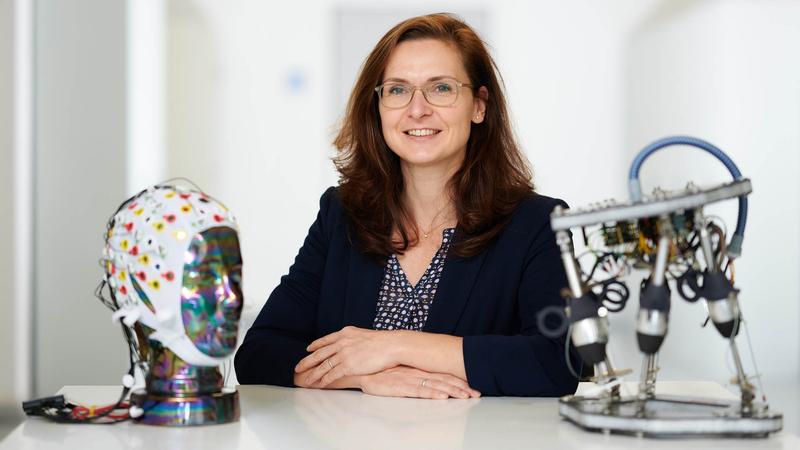 Expertin für Mensch-Maschine-Interaktion: Prof. Dr. Elsa A. Kirchner