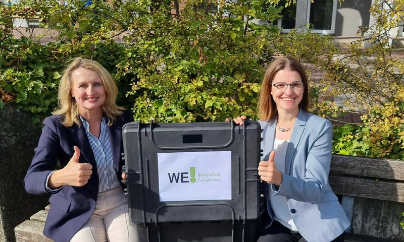 Einen „Erfinderinnen-Werkzeugkoffer“ entwickeln will die Westfälischen Hochschule rund um die Professorinnen Julia Frohne (l.) und Kerstin Ettl (r.) sowie Professor Bernd Kriegesmann.