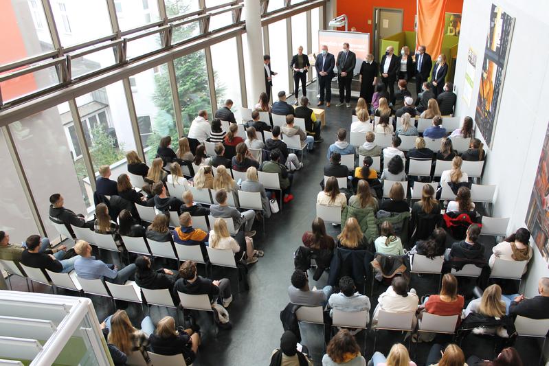 SRH Hochschule in Nordrhein‐Westfalen wächst weiter ‐ Begrüßung von 240 Studierenden
