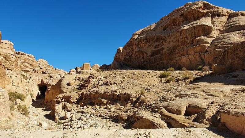 Antiker nabatäischer Entwässerungstunnel in Jordanien