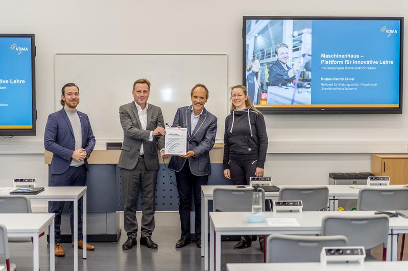 Erfolgreicher Transferabschluss: Universität Potsdam erhält das 56. Maschinenhaus-Zertifikat