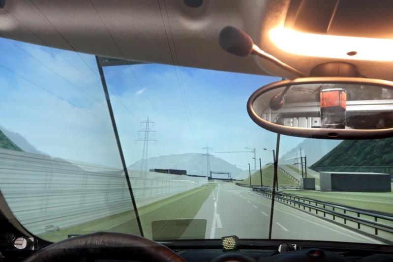 A Styrian development by TU Graz, JOANNEUM RESEARCH, AVL and Fraunhofer Austria transfers real routes into the driving simulator in great detail.