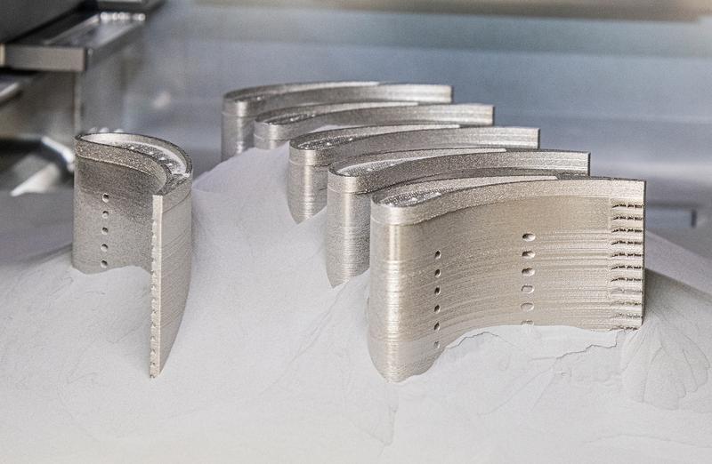 Im Kompetenzzentrum Additive Fertigung der BAM werden eine Vielzahl an Verfahren erprobt, wie hier beispielsweise der 3D-Druck metallischer Bauteile. 