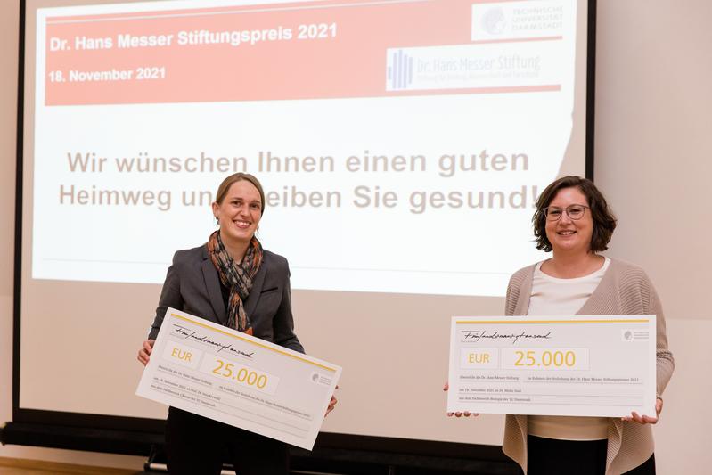 Die Preisträgerinnen des Dr. Hans Messer Stiftungspreises 2021: Professorin Dr. Vera Krewald (l.) und Dr. Meike Saul