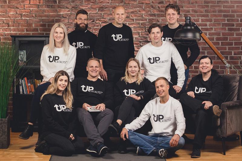 Die Gewinner der Innovation Challenge: Dr. Gary Urb und das Team des estnischen Start-ups UpCatalyst  