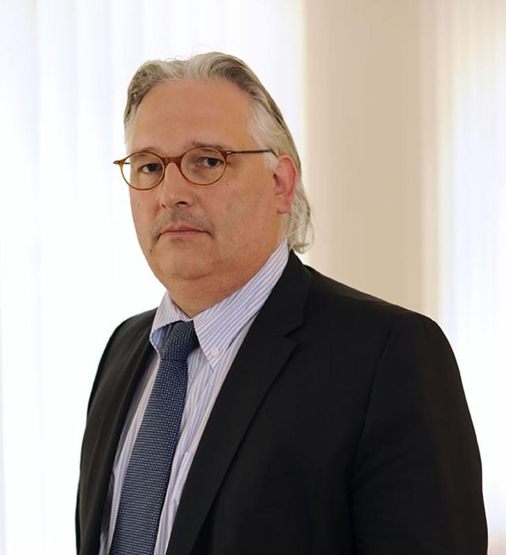 Dr. med. Thomas M. Helms, Kardiologe und Vorstandsvorsitzender der Deutschen Stiftung für chronisch Kranke