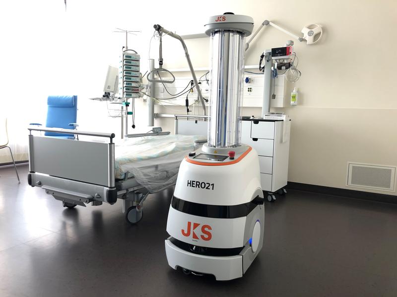 UV-C disinfection robot